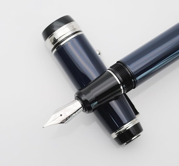 xixixiaozhu Metal Big Fountain Pen Set Medium Nib 0.7mm, Includes Ink Refill Converter, 5 Ink Cartridges & Gift Box (Medium Nib 0.7mm, Dark Blue with Silvery Clip)