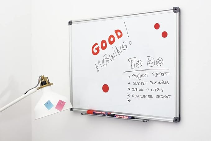 edding 360 whiteboardmarker set - zwart, rood, blauw, groen - 4 whiteboardstiften - ronde punt 1,5 - 3 mm - boardmarker uitwisbaar - voor whiteboard, flipchart, prikbord, memobord - navulbaar