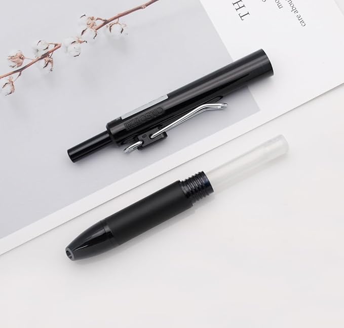 xixixiaozhu OASO K018 Sealed Retractable Fountain Pen Set 0.5mm with 2pcs Blue Ink Cartridges Smooth Writing for School Students (Black)