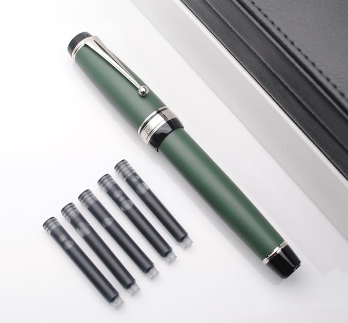 xixixiaozhu Metal Big Fountain Pen Set Medium Nib 0.7mm, Includes Ink Refill Converter, 5 Ink Cartridges & Gift Box (Medium Nib 0.7mm, Matte Green with Silvery Clip)