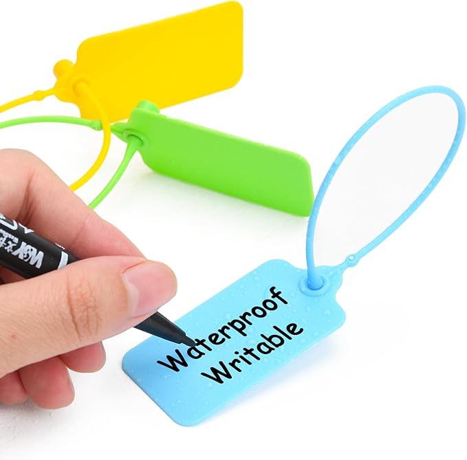 100 Blank Plastic Tags for Labeling Waterproof Hanging Labels Writable Tags Seal Plastic Marking Label for Clothes Bags Keys Inventory with One Marker Pen (Mixed 5 Color)