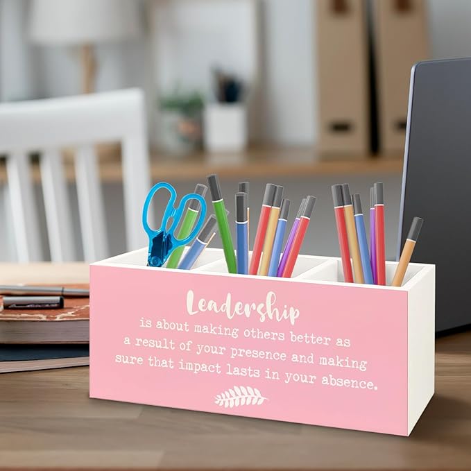 URLLUAE Leadership Gifts Wooden Pen Pencil Holder for Office Desk Accessories, Thank You Appreciation Gifts for Leader Boss Lady Mentor Supervisor, Pink Makeup Brush Toothbrush Holder Organizer