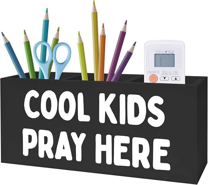Exqcom Christian Pen Pencil Crayon Holder for Kids Boys, Cool Kids Pray Here Bible Verse Pencil Pen Holder Organizer for Toddler Boys Room Bedroom Desk Accessories,Room Bedroom Decor