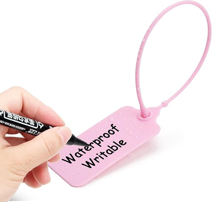 100 Pink Blank Plastic Tags for Labeling Waterproof Hanging Labels Writable Tags Seal Plastic Marking Label for Clothes Bags Keys Inventory with One Marker Pen