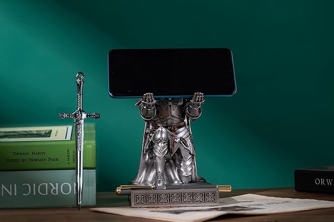 HDMbigmi King's Guard Leader Cloak Warrior Knight Pen Holder Mobile Phone Stand, Ornament Knight Statue, Pen Stand Paperweight for Office and Home (Silver)