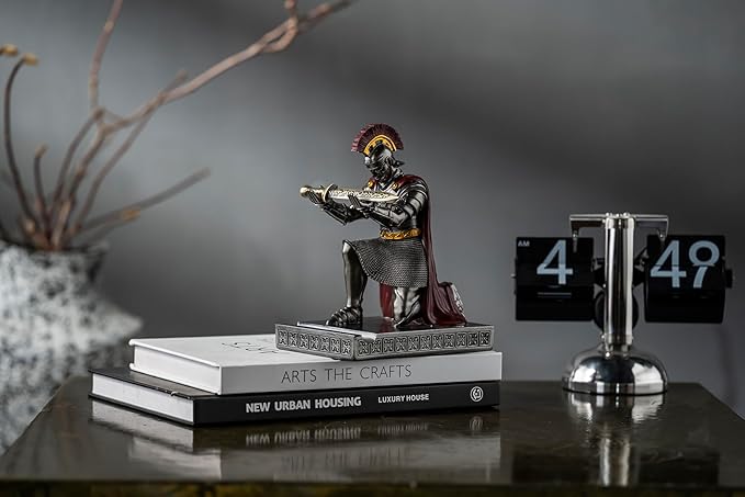 CYXStar Roman Praetorian Prefect Warrior Knight Pen Holder Desk Ornament Resin Praetorian Guard Mobile Phone Stand Desk Accessories and Organizer for Office with a Letter Opener (Iron)