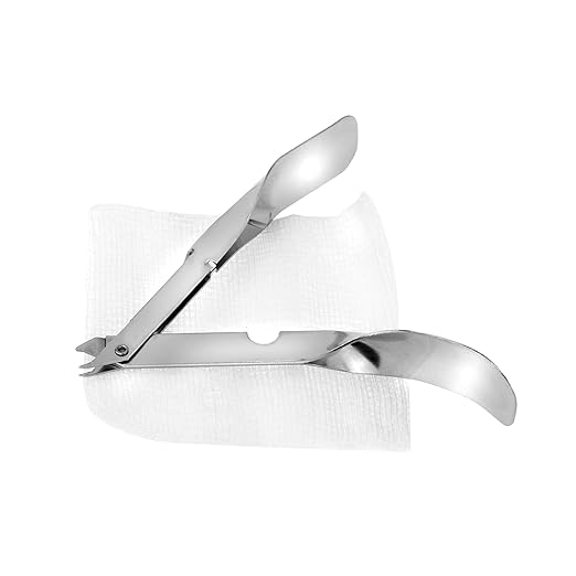 Dealmed Sterile Staple Removal Kit, Includes Staple Remover and Gauze Sponge, Staple Removal Tool Single-Use Kit, Ideal for Hospitals and Clinics (20 Kits)