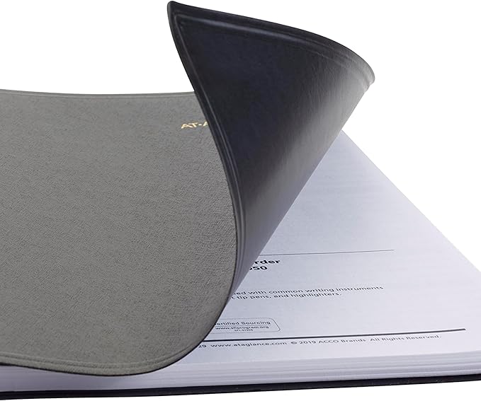 AT-A-GLANCE 2026 Appointment Book Planner, Weekly, 8-1/4" x 11", Large, Black (709500526)
