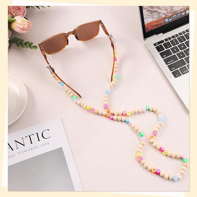 Teacher Lanyard with ID Holder Flower Cute Wooden Beaded Lanyards for ID Badge Holders Retractable Badge Reel Keys Eyeglass Chains for Women