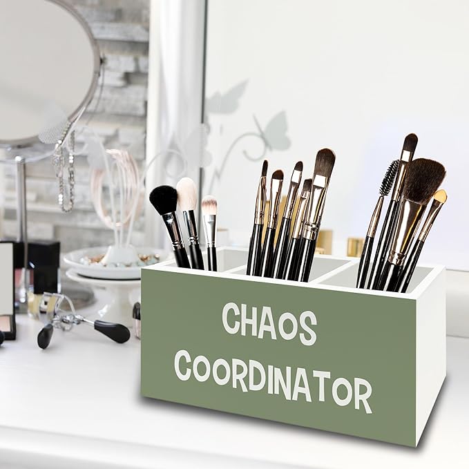 XPH Chaos Coordinator Green Pen Pencil Holder Organizer for Desk, Thank You Gifts for Women Men Coworkers Boss Leader Manager, Appreciation Gifts Wooden Box Sign for Office Tabletop Decorations