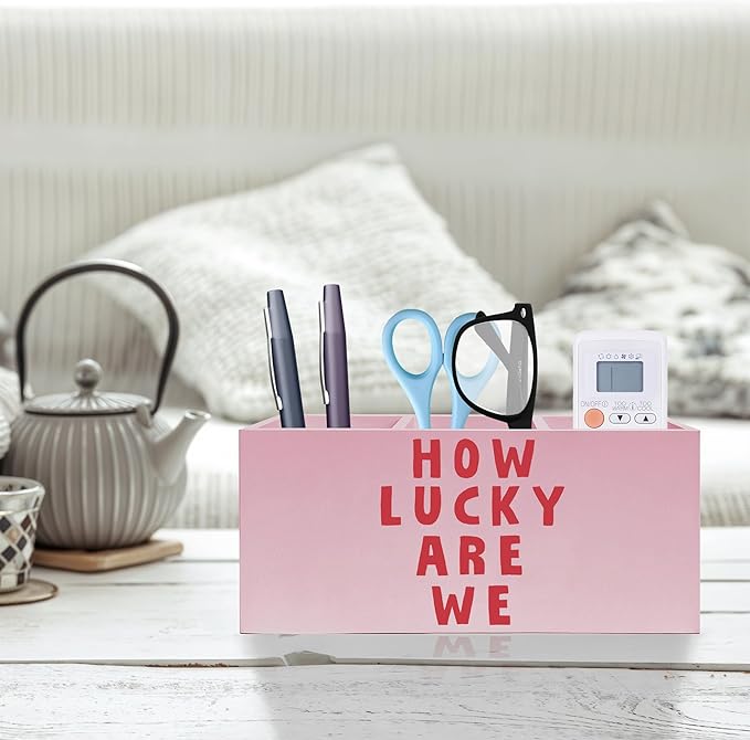 Exqcom Pink Positive Quotes Makeup Brush Holder, Pink Preppy Toothbrush Holders for Girls Bathroom, How Lucky Are We Pen Holder Organizer for Dorm Bedroom Desk Accessories