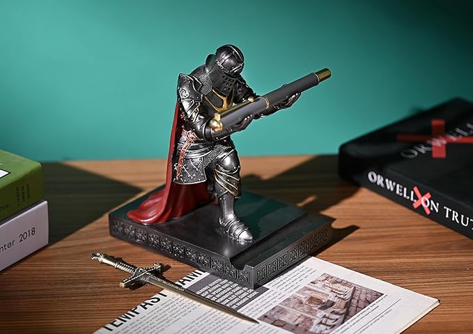 HDMbigmi King's Guard Leader Cloak Warrior Knight Pen Holder Mobile Phone Stand, Ornament Knight Statue, Pen Stand Paperweight for Office and Home (Iron)