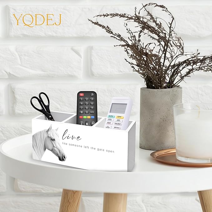 YQDEJ Inspirational Horse Pen Holder for Desk Accessories, Live Like Someone Left the Gate Open Motivational Wooden Box Sign Desk Pencil Holder Organizer for Home Office Decoration, Horse Lover Gifts