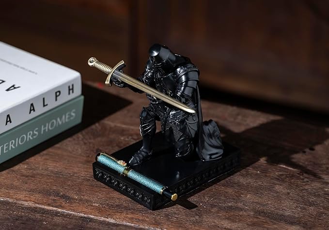 NCQIXIAO Medieval Templar Vanguard Officer Knight Pen Holder Pen Stand Desk Organizers and Accessories Resin Mobile Phone Stand as Gift for Office and Home Desk Organizer (Black)