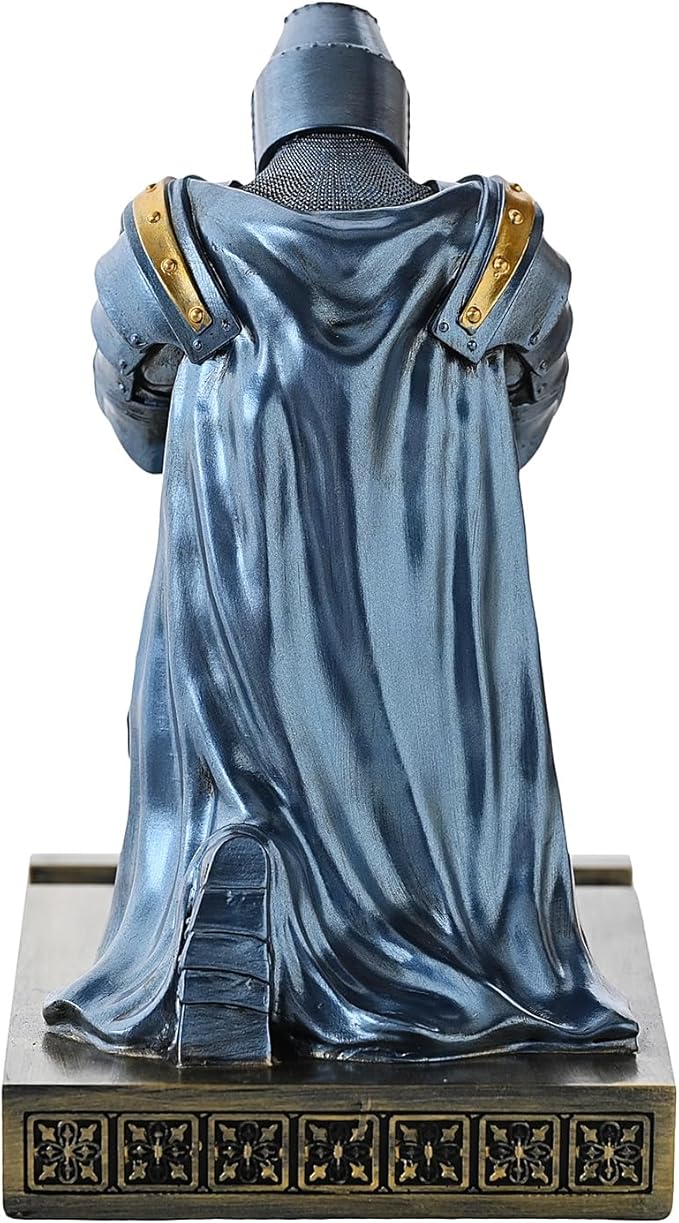 NCQIXIAO Medieval Templar Vanguard Officer Knight Pen Holder Pen Stand Desk Organizers and Accessories Resin Mobile Phone Stand as Gift for Office and Home Desk Organizer (Blue)