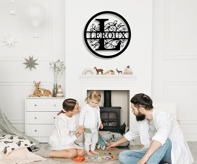 Personalized Round Metal Monogram Sign, Custom Family Last Name Decor, Initial Letter Wall Art Plaque, Unique Indoor Outdoor Housewarming Wedding Gift