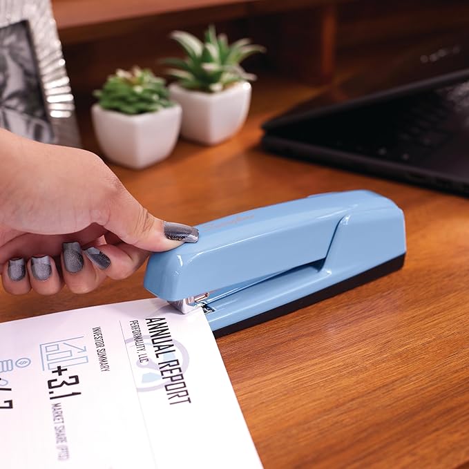 Swingline Stapler, 30 Sheet Capacity, 747 Business Stapler, Jam Free, Metal, Electric Blue (74722)