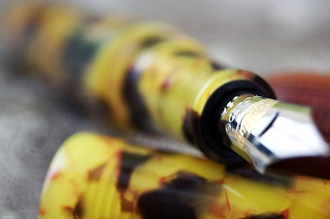 Conklin All American Fountain Pen in Tortoiseshell – Broad Nib, Vintage Design & Superior Craftsmanship – Ideal Gift for Professionals & Pen Enthusiasts