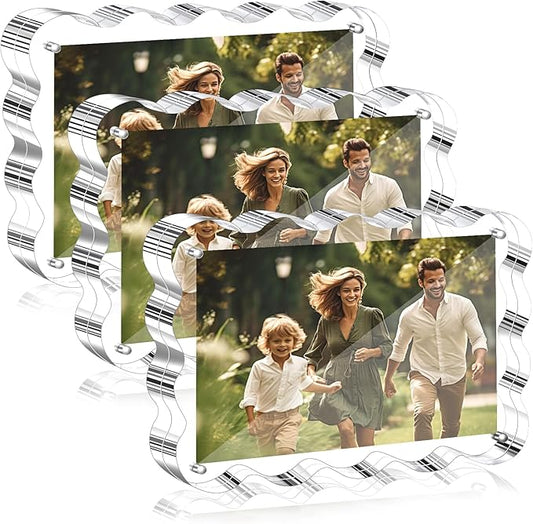 Aheroi Acrylic Picture Frames, 3 Pack 4x6 Clear Scalloped Photo Frame Freestanding Magnetic Double Sided Picture Frames, Transparent Thickened Frameless Acrylic Sign Holder, No Instal, Gifts Choice
