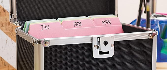 Vaultz Lockable Index Card Holder - Flash Card Organizer for Recipes, Passwords or Studying Holds 550 5x8 Notecards - Index Card Box Study Accessories, Black