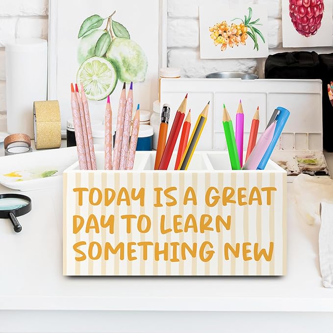 XPH Inspirational Pen Pencil Holder Organizer for Desk, Motivational Gifts for Women, Today Is a Great Day to Learn Something New Wooden Box Sign for Home Office Desk Tabletop Decorations