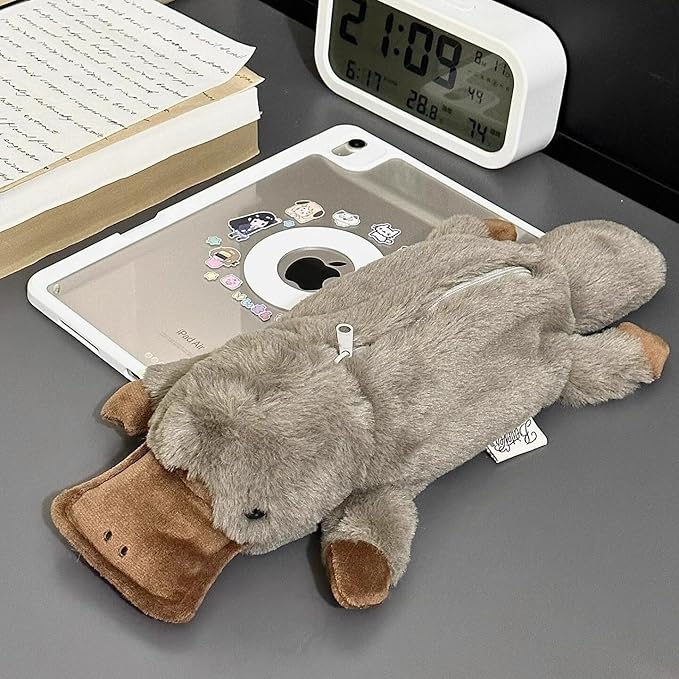 ZQW Cute Animal Pencil Case with Zipper - Multifunctional Cosmetic Makeup Organizer Bag, Small Pouch for Jewelry Travel Essentials & Daily Carry (Platypus)