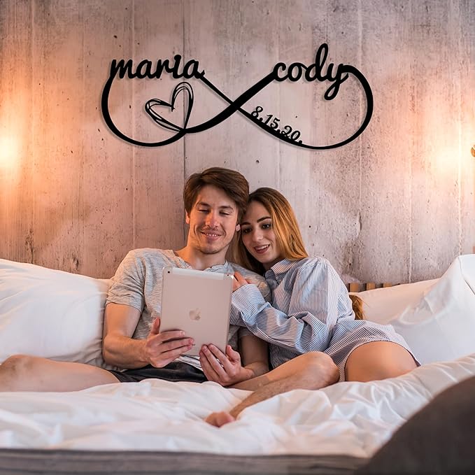 Personalized Valentines Day Metal Wall Sign, Custom Infinity Heart Love Couple Name Sign, Valentine Day Couple Gift, Metal Engagement Sign, Wedding Gift For Husband and Wife, Home Decoration