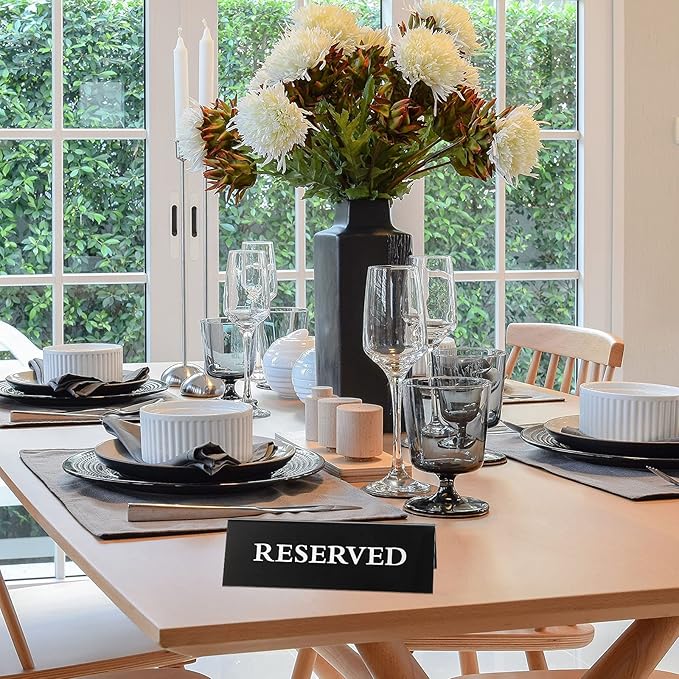 6 Pieces Plastic Reserved Table Sign Table Tent Wedding Guest Reservation Seat Sign for Restaurant Wedding Chairs